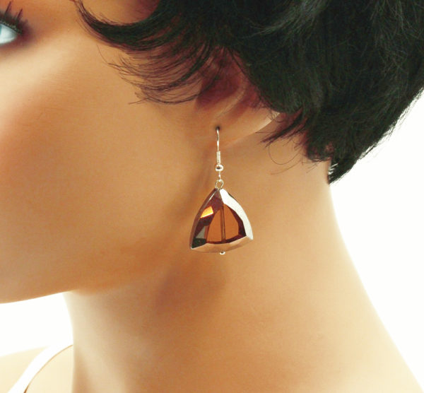 Boucles d'oreilles pendantes triangles - Electro – Image 3