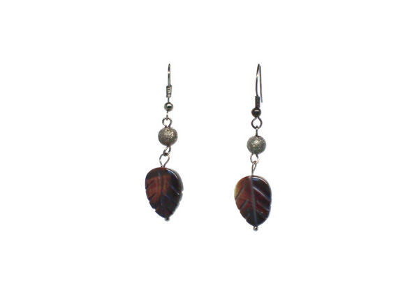 Boucles d'oreilles feuille nacre