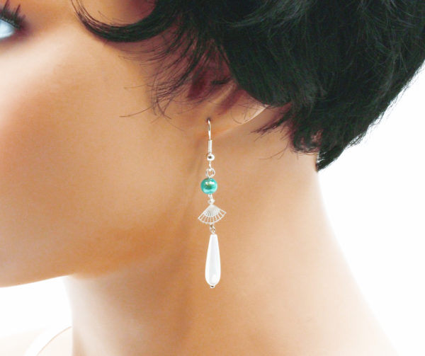 Boucles d'oreilles éventail nacre - Flamingo – Image 3