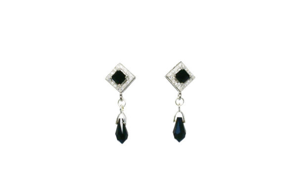 Boucles d'oreilles pendantes noires