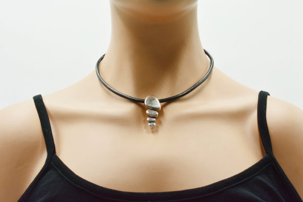 Collier en cuir pendentif bulle argenté- Mind – Image 3