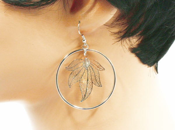 Boucles d'oreilles créoles feuilles - CréoLeaves – Image 3