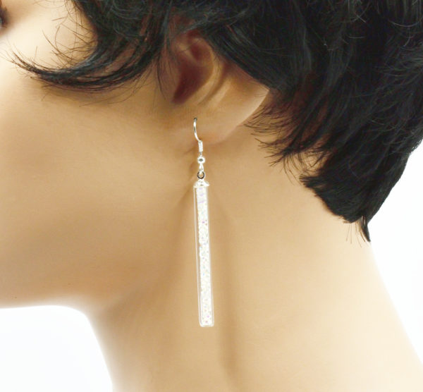 Boucles d'oreilles long tube verre - Diamante – Image 3