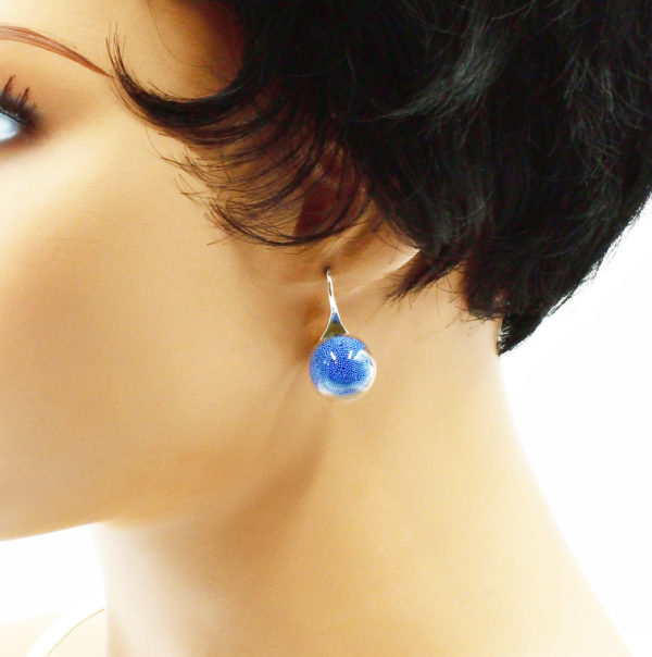 Crochets d'oreilles globe en verre - Ballatome – Image 5