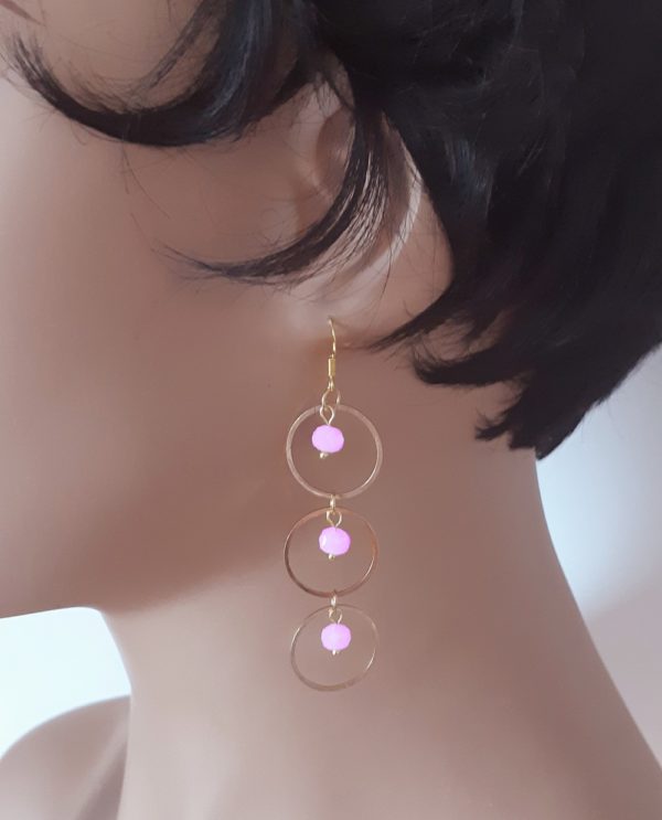 Boucles d'oreilles pendantes trois anneaux dorés - Circles – Image 3